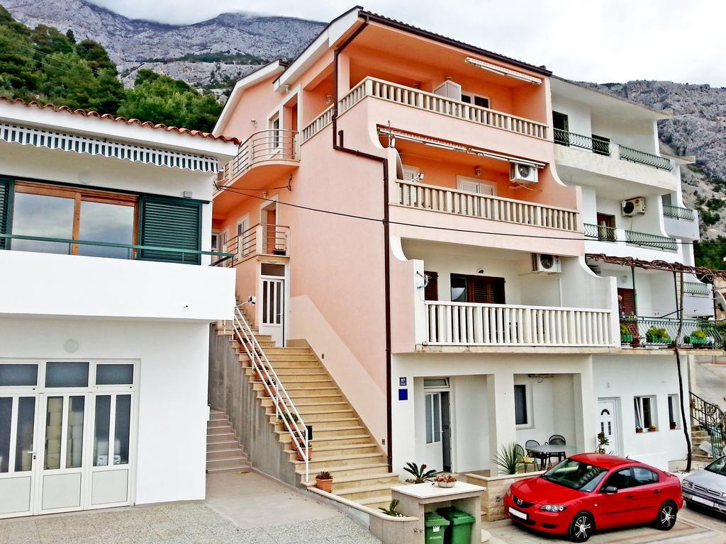 Emilija Apartmán *