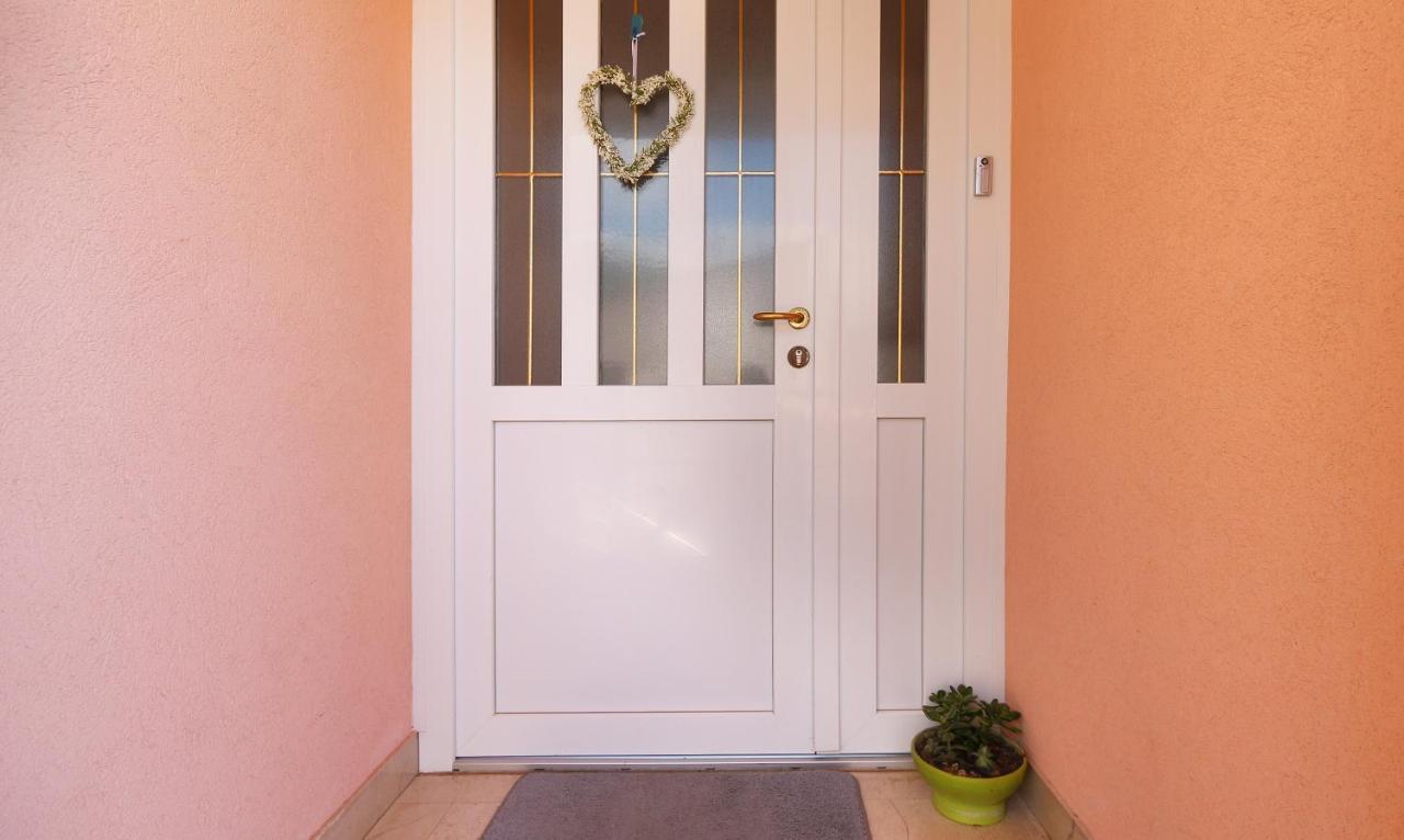 Emilija Apartment Makarska