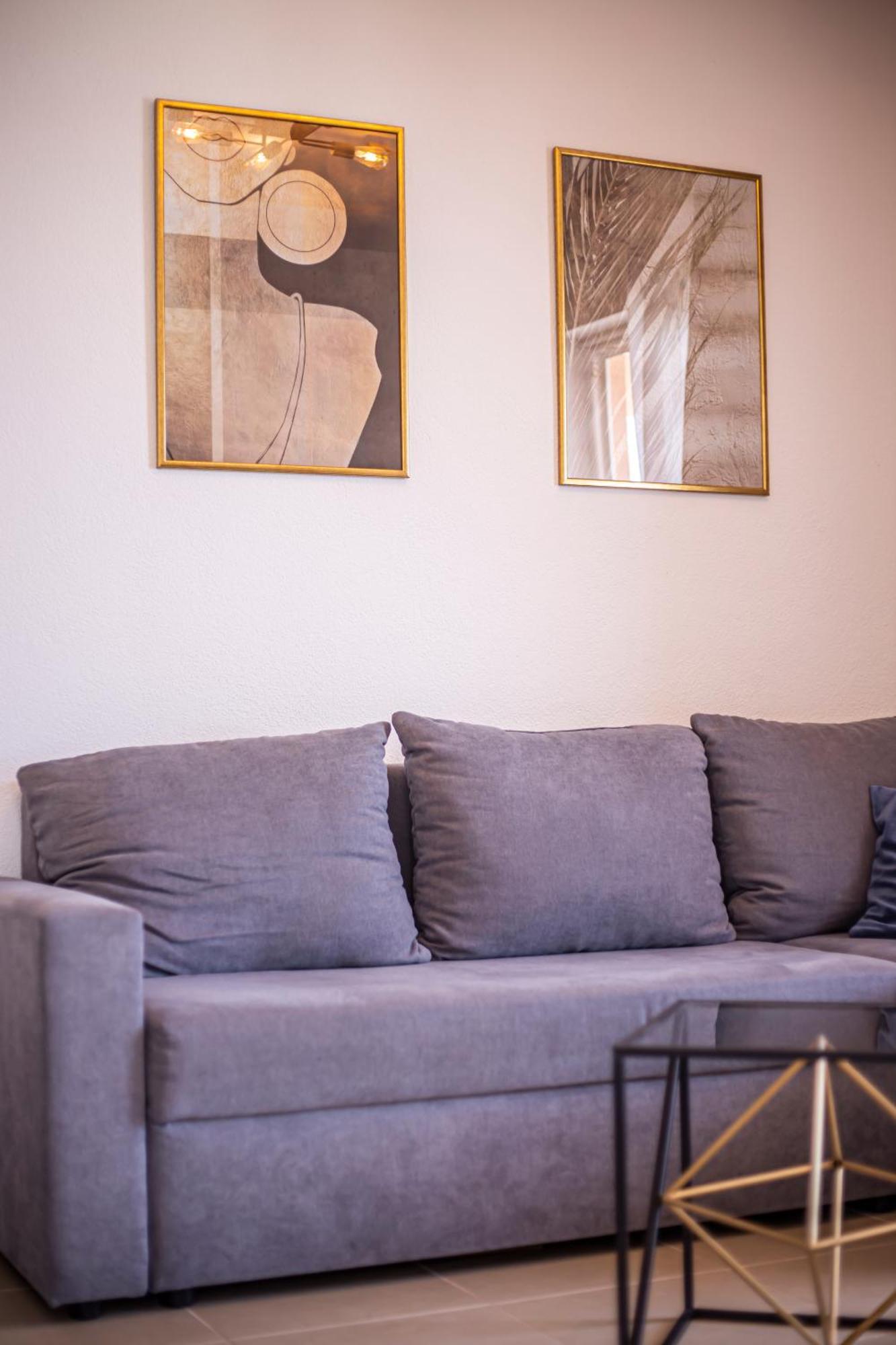 Emilija Apartment *